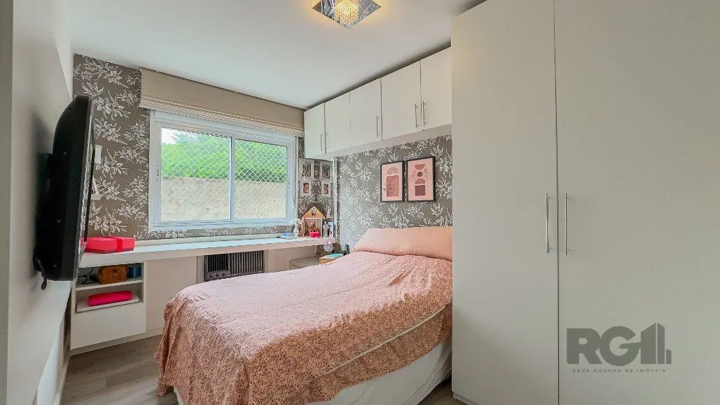 Imagem Apartamento a venda no bairro Passo da Areia com dois dormitórios.