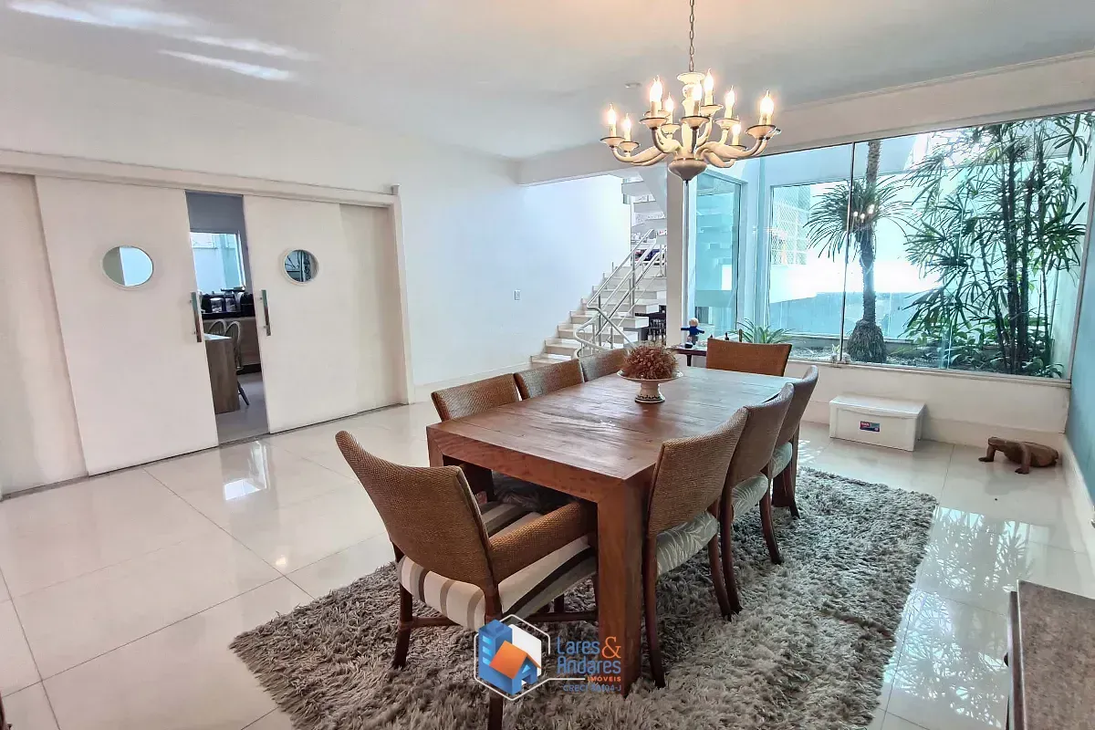 Imagem Casa para venda em Jardim Floresta com 4 quartos, sendo 4 suítes, 617m²