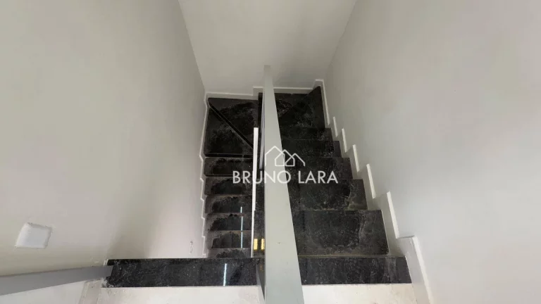 Imagem Casa a venda em Betim MG / Bairro Jardim Casa Branca