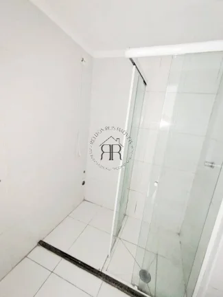 Imagem Apartamento de 33m², com 1 dormitório, sala com sacada, cozinha, banheiro com box de vidro e 1 vag...