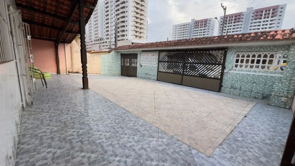 Foto do imóvel CASA COM 171,00 m² - CAIÇARA - PRAIA GRANDE SP em R TRES, 225 - CAIÇARA, PRAIA GRANDE - SP