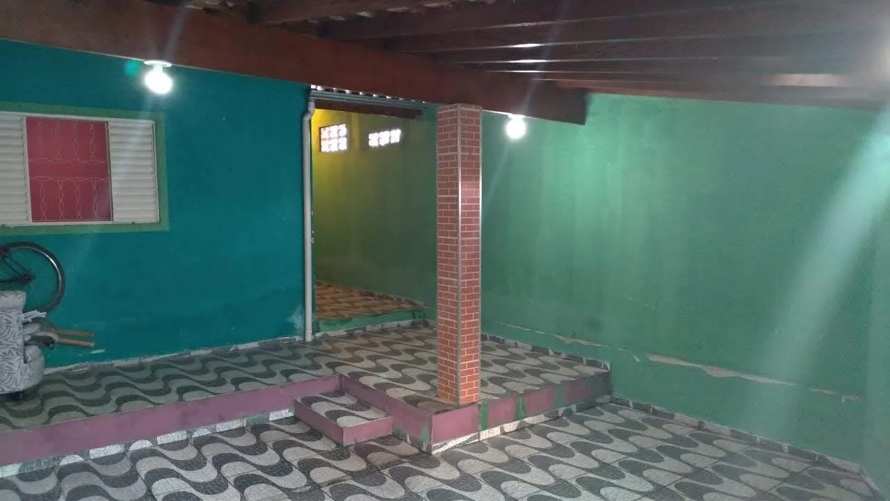 Imagem Casa à venda 2 Quartos, 1 Vaga, 135M², Residencial Mombaça, Pindamonhangaba - SP