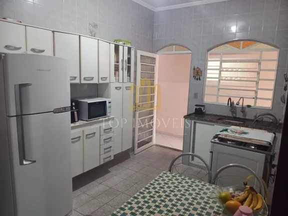 Imagem Uma casa dos sonhos em São José dos Campos! Descubra esta belíssima casa de 4 dormitórios, localizada na região que mais valoriza em São José dos Campos – o Jardim Sul, a menos de 5 minutos do Shopping Oriente.