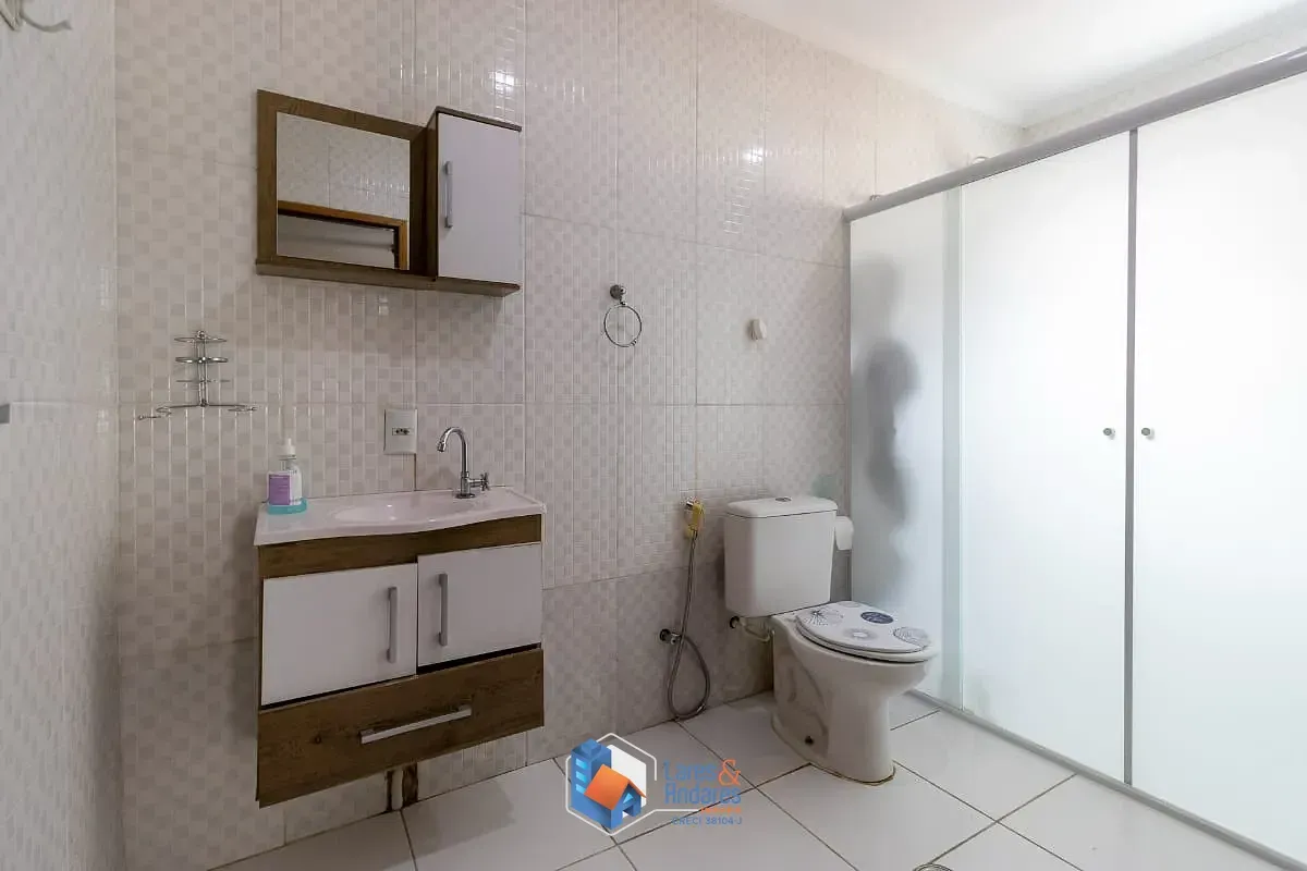 Imagem Casa para venda em Imirim com 4 quartos, sendo 1 suíte, 111m²