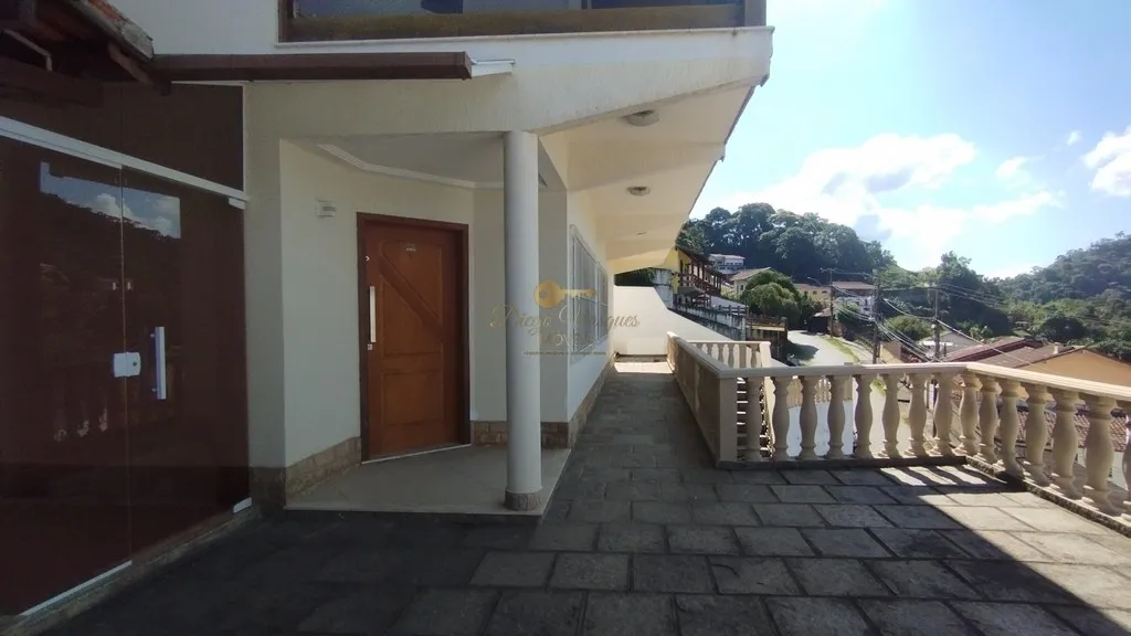Imagem Casa para Venda em Teresópolis / RJ no bairro Panorama