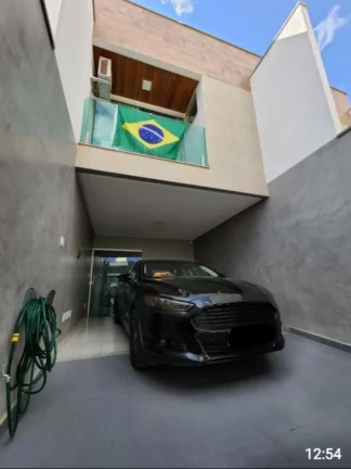 Foto do imóvel CASA LINDA DE TRES QUARTOS em RUA HILDA HILST, 259