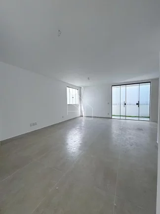 Imagem Casa com 4 Quartos (3 Suítes) ao lado do residencial Yahoo