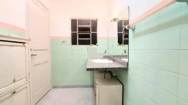 Imagem Sobrado para Venda em São Paulo, Lapa, 2 dormitórios, 1 suíte, 2 banheiros