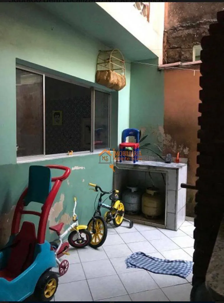 Imagem Sobrado com 3 dormitórios à venda, 220 m² por R$ 700.000,00 - Jardim Angélica - Guarulhos/SP