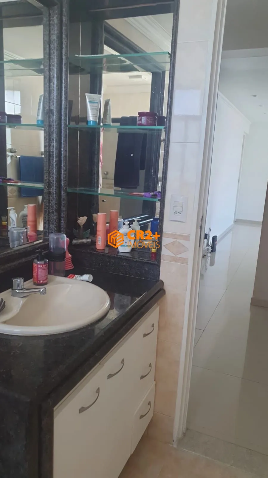 Imagem Vendo Apartamento 140m² com 3 Quartos sendo 1 Suíte, em Boa Viagem.