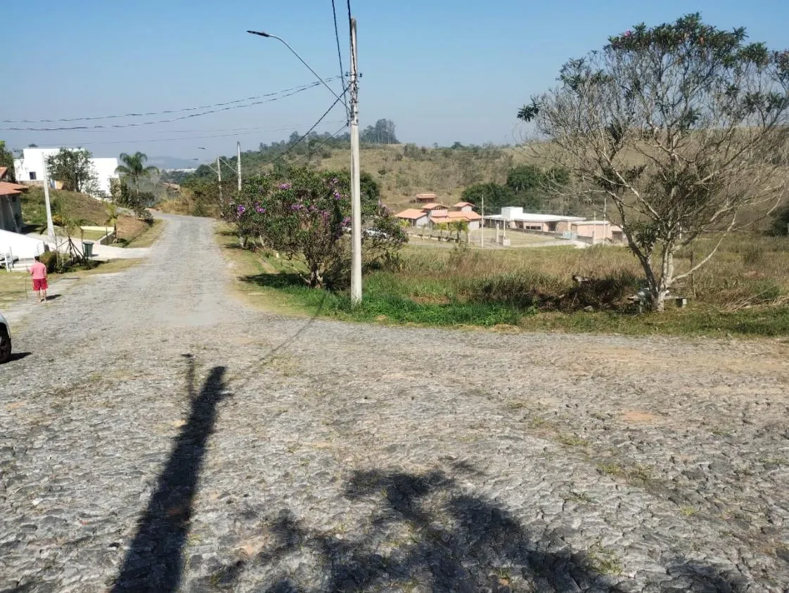 Foto do imóvel Terreno em Condomínio Alto Padrão (1.108m² - Jacareí/Guararema) em Estr. Edson Loesch de Freitas, 1399 - (Estrada do Tanquinho Chacaras Rurais Guararema), Jacareí - SP, 12324-590