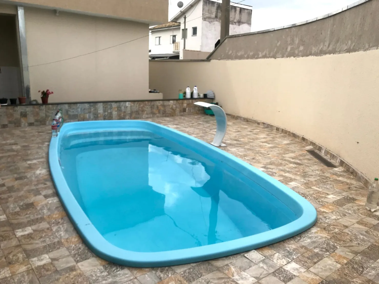 Imagem Casa à venda 3 Quartos, 1 Suite, 2 Vagas, 130M², Água Preta, Pindamonhangaba - SP