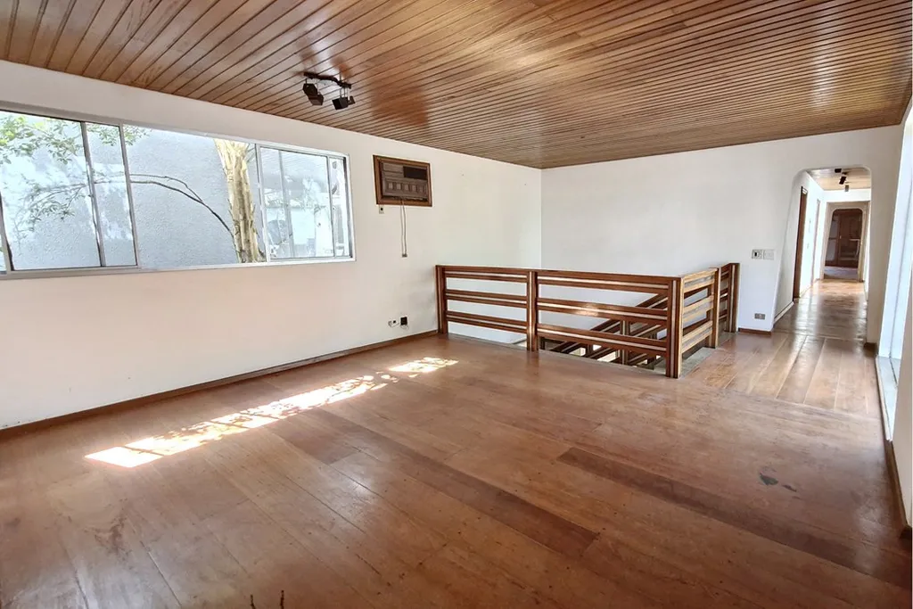 Imagem Casa à venda em São Paulo, Santo Amaro, com 5 quartos, 570.21m2