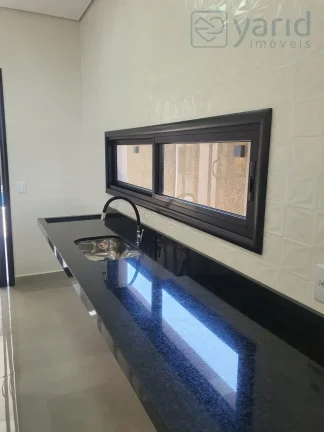 Imagem Imóvel Residencial à Venda em Cidade - Bairro 3 Quartos, 3 Suítes, 2 Salas, 2 Vagas de Garagem 159 m² de Área