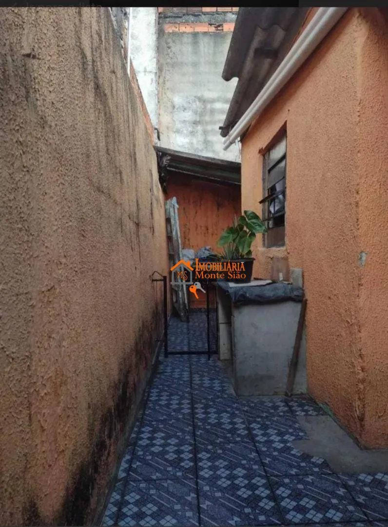 Imagem Casa com 2 dormitórios à venda, 85 m² por R$ 320.000,00 - Vila Galvão - Guarulhos/SP