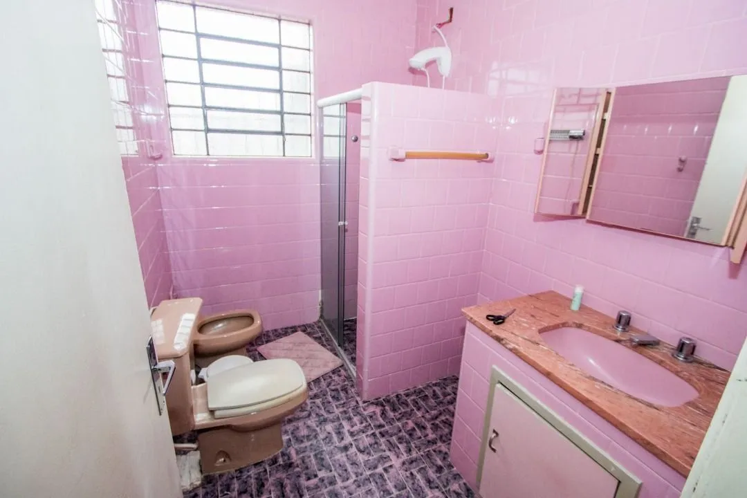 Imagem Casa para Venda - 200m², 3 dormitórios, 8 vagas - Cristal