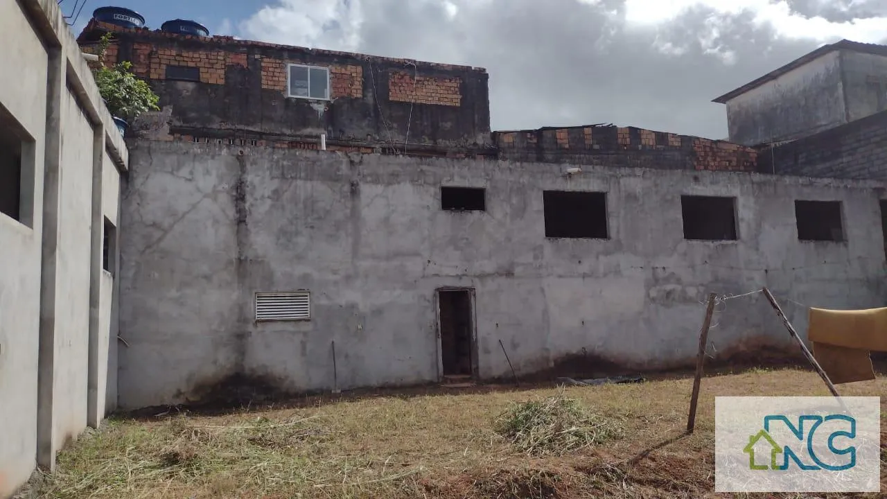 Imagem Galpão para Venda em Lauro de Freitas / BA no bairro Itinga