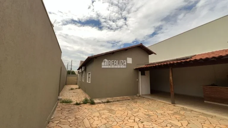 Imagem Casa para Alugar no Parque das Américas, em Uberaba