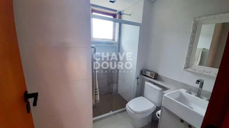 Imagem Casa com 3 suítes em um novíssimo condomínio em Itaipava!