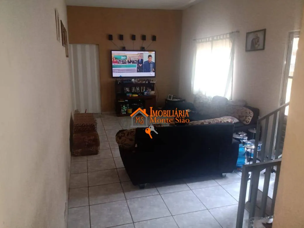 Imagem Sobrado com 4 dormitórios à venda, 115 m² por R$ 270.000,00 - Cidade Soberana - Guarulhos/SP