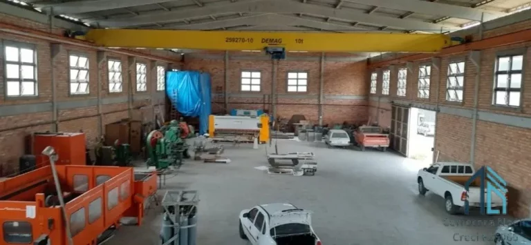 Imagem Barracão com 1.075 m2 const. e 4.939,82m² terreno, pátio 3.500 m2, Cidade Industrial/Cic em Curitiba PR