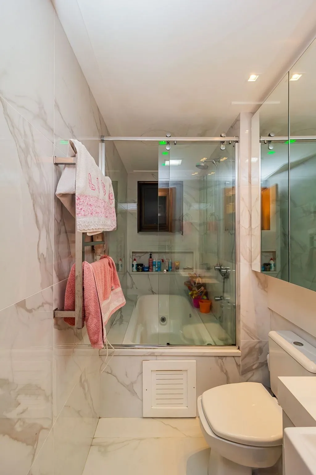 Imagem Apartamento 3 dorms à venda Rua Líbero Badaró