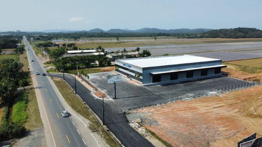 Alugo Galpão para locação em Joinville, bairro Vila Nova