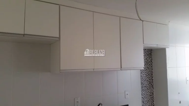 Imagem Lindo apartamento à venda no Condomínio Alencarina, Uberaba - 2 dormitórios, porcelanato!