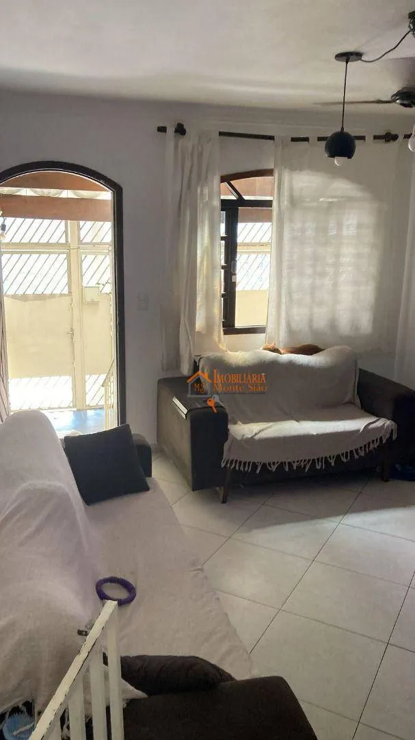 Imagem Casa com 3 dormitórios à venda, 120 m² por R$ 586.000,00 - Jardim Santa Mena - Guarulhos/SP