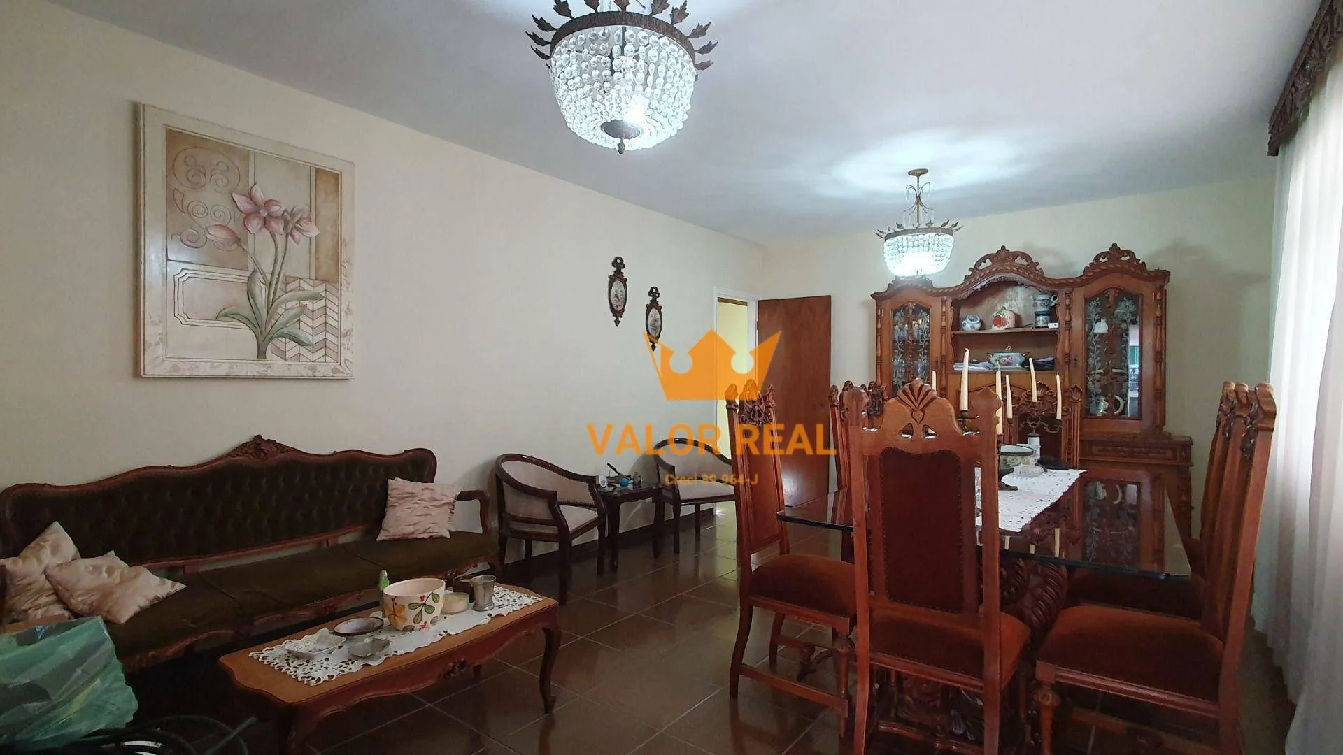 Imagem Casa Pque Colégio, Perfil Comercial, 265 m2 - 4 dorm. 5 vagas, 1.3 Milhões. Aceita permuta e financiamento