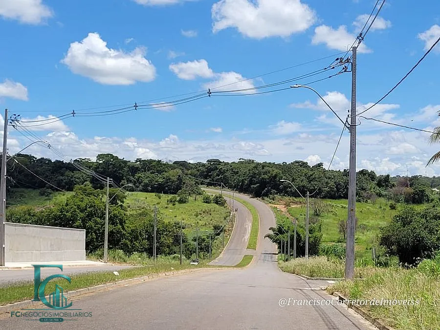 Imagem MAIS QUE UM LOTE: UMA OPORTUNIDADE DE INVESTIR NO SEU FUTURO
