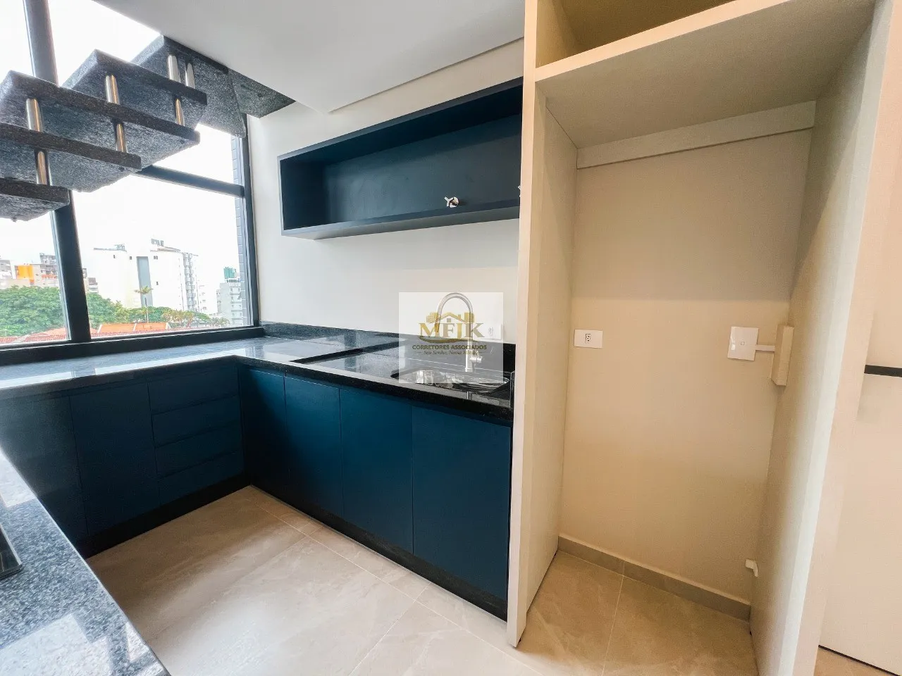Imagem Residencial Laguna Imóvel Pronto Área total 220m² Área privativa 153m² 4 quartos sendo 1 suíte 2 banheiros social 2 vaga