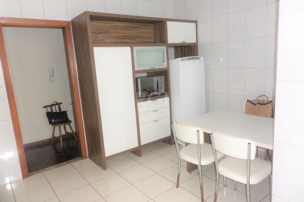 Imagem Apartamento 3 dormitórios Menino Deus Reformado e Desocupado