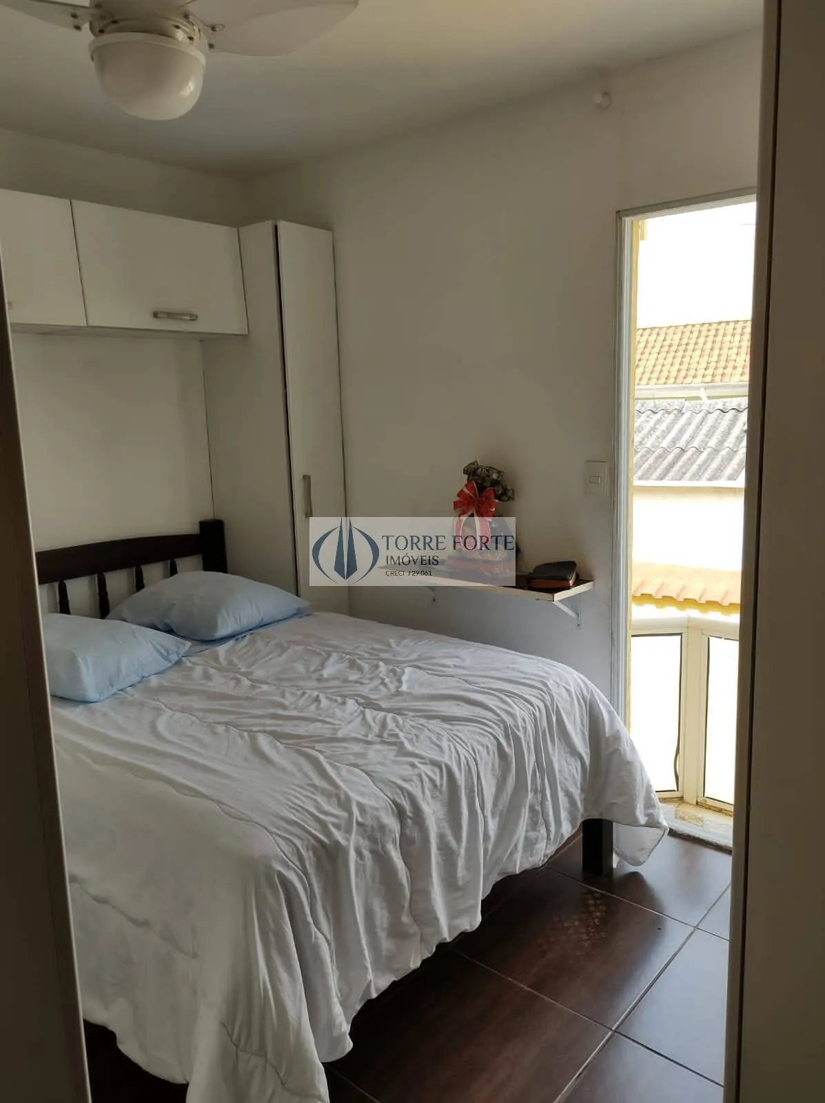 Imagem Sobrado em condominio com 3 dormitórios, 1 suite, 3 vagas na Vila Bertioga