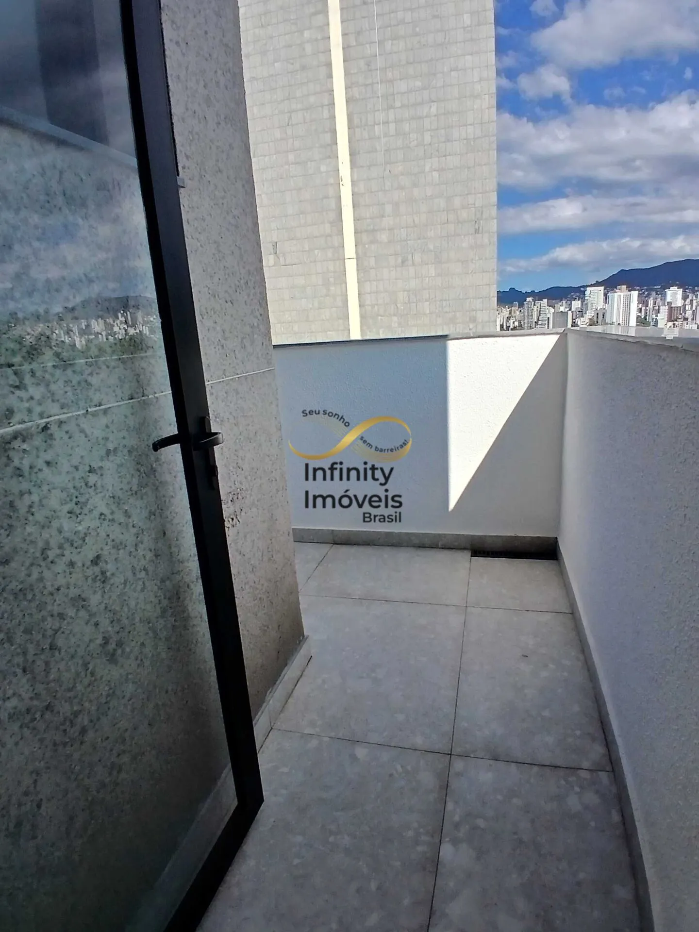 Imagem RAY - Apartamento à venda no bairro Santo Agostinho - Belo Horizonte/MG