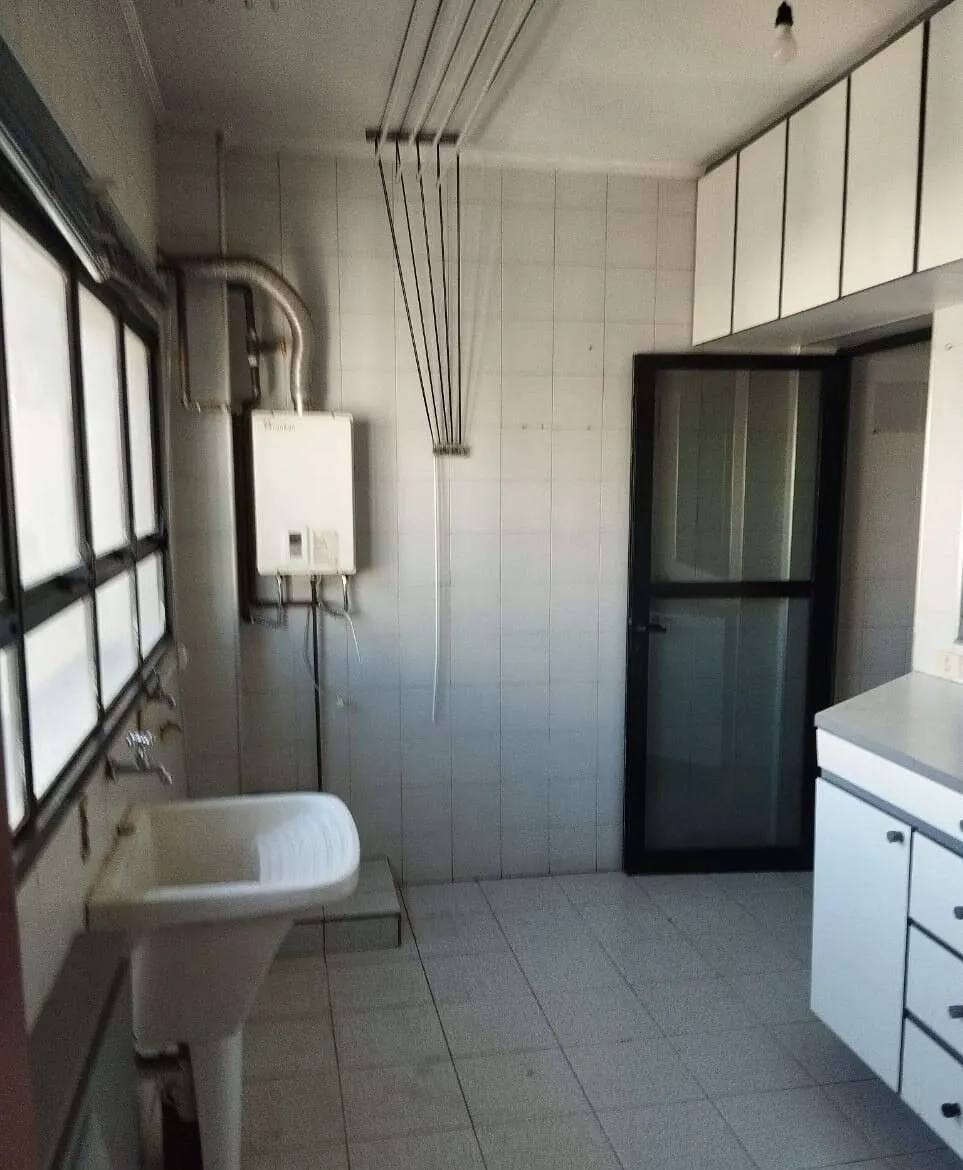 Imagem Apartamento de 4 dormitórios na Vila Bastos - Santo André