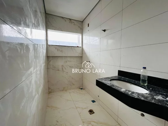 Imagem Casa à venda em São Joaquim de Bicas, bairro Pousada das Rosas!
