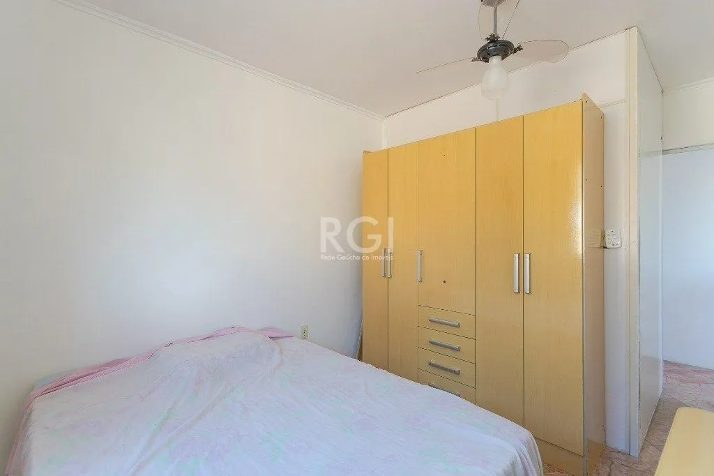 Imagem Cobertura para Venda - 118m², 3 dormitórios, 1 vaga - Nonoai
