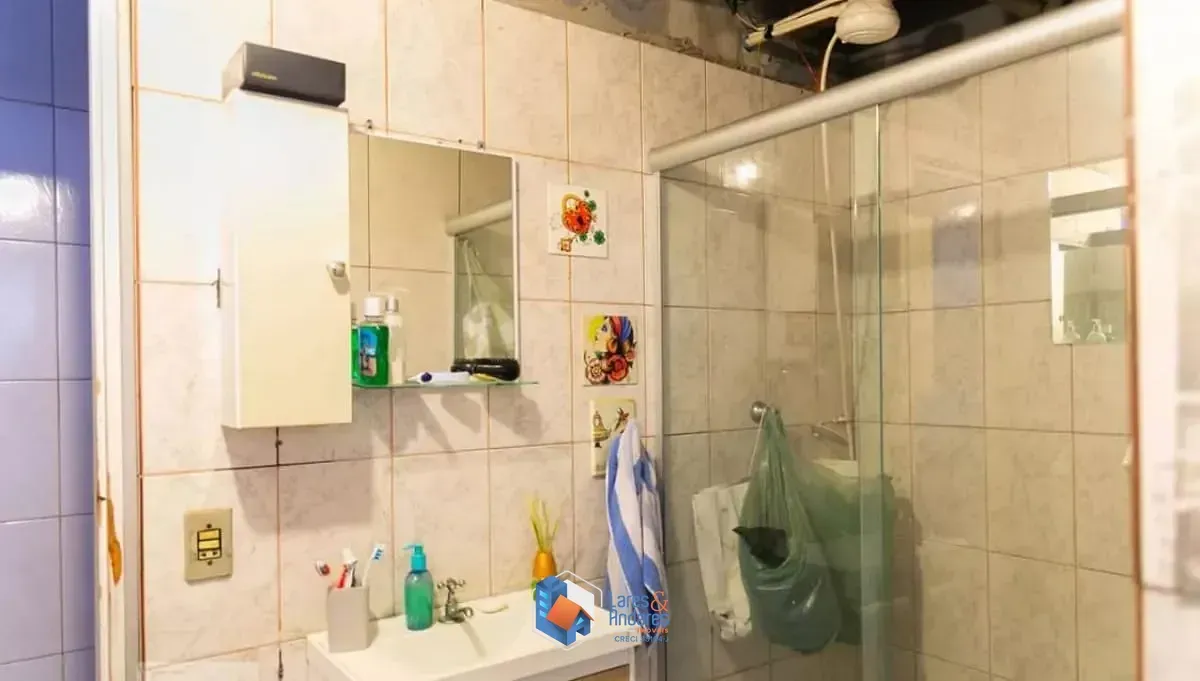Imagem Casa para venda em Liberdade com 8 quartos, sendo 8 suítes, 192m²