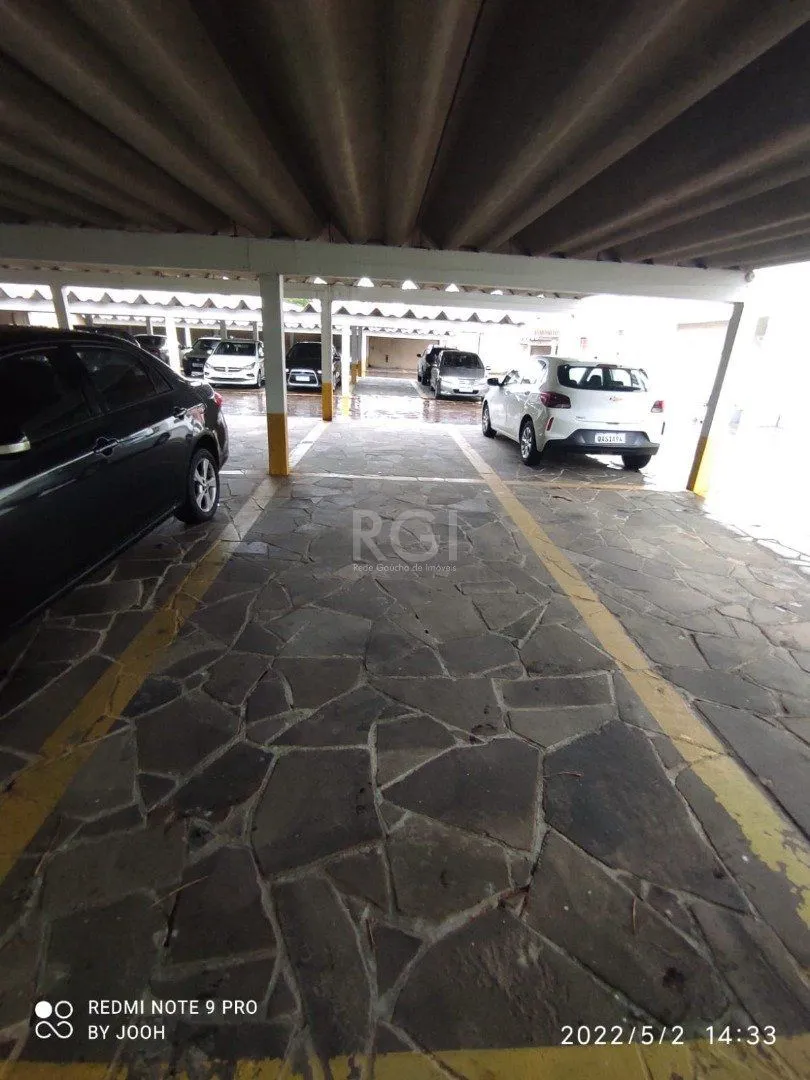 Imagem Apartamento para Venda - 64.5m², 2 dormitórios, 1 vaga - Cristal