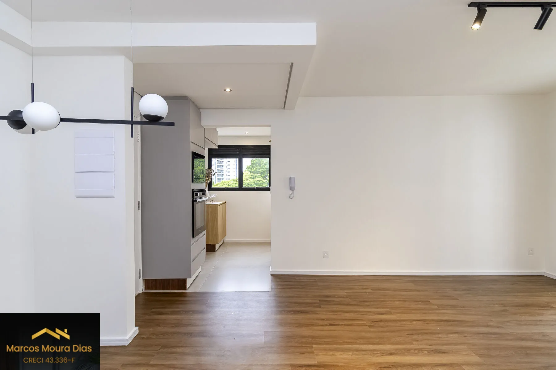 Imagem Apartamento 3 Dormitórios 1 Suíte 2 Vagas na Vila Olímpia Reformado