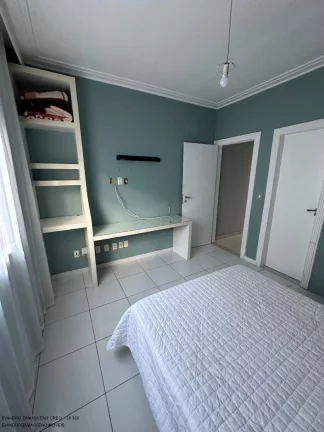 Imagem Alugue uma casa de luxo em condomínio exclusivo em Catu de Abrantes, Camaçari-BA! 5 quartos, 5 suítes, 3 salas, 2 banheiros, 2 vagas de garagem e 300m² de área.