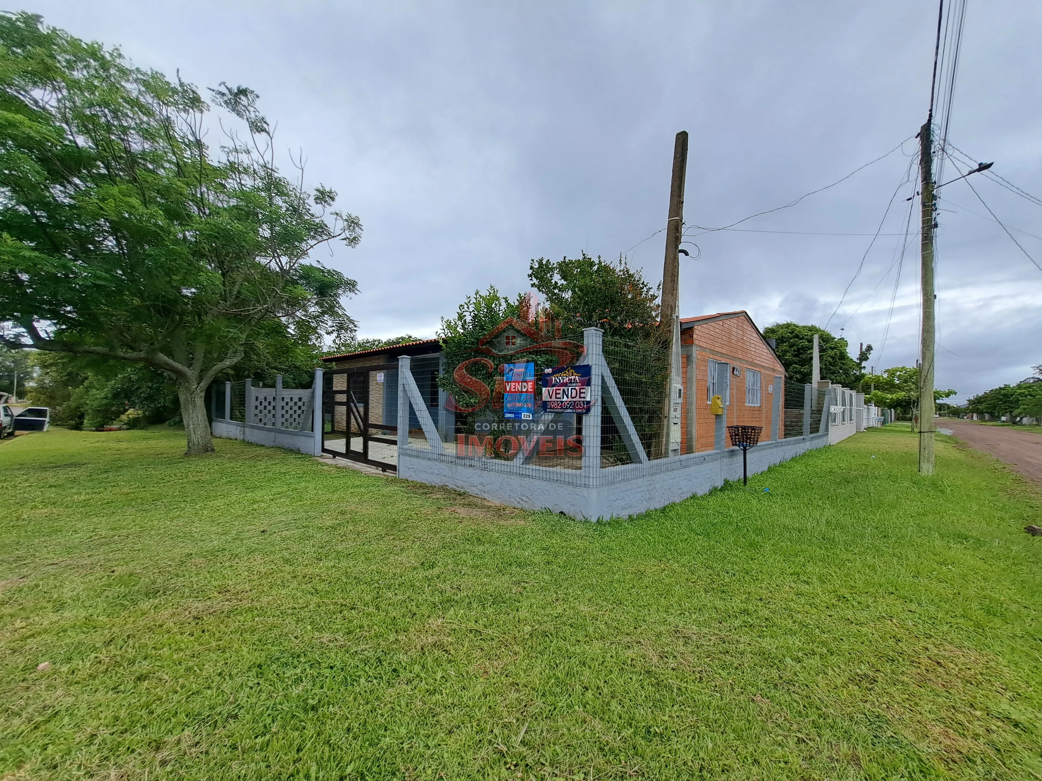 Imagem C52 |Residência de esquina à venda em Imbé RS.