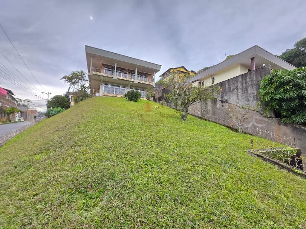 Imagem Casa para Venda em Teresópolis / RJ no bairro Bom Retiro