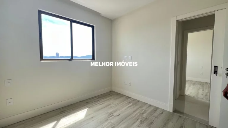 Imagem Apartamento Duplex à Venda com 04 dormitórios - Balneário Camboriú - SC