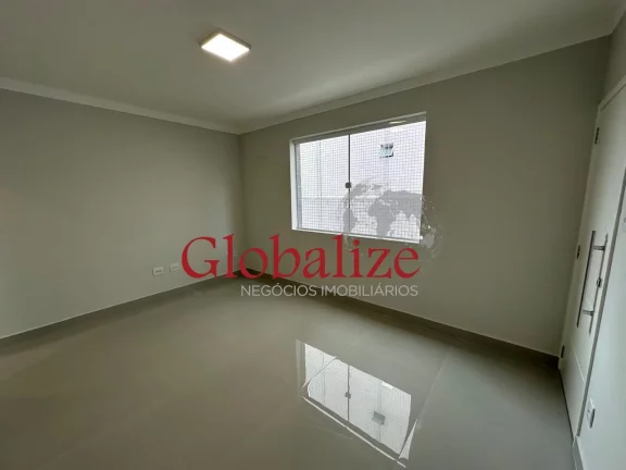 Imagem Apartamento à venda com 80m², 2 quartos, 1 suíte, varanda, garagem, reformado por R$430.000,00 na Aparcida em Santos