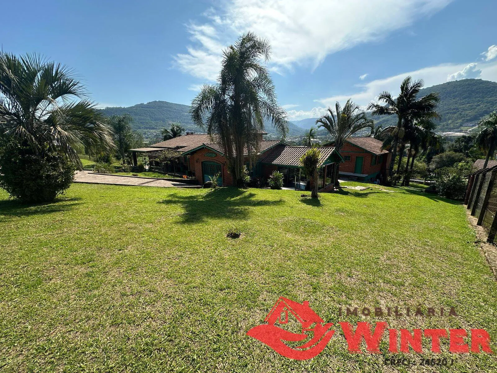 Imagem 2 casas e área de 9.283m2 no Bananal, Feliz