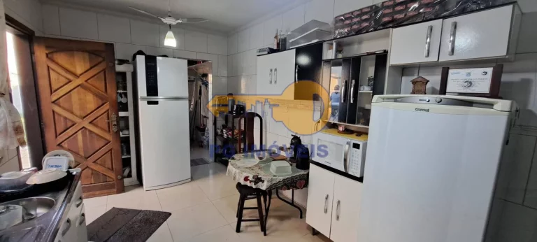 Imagem CASA 3 DORMITÓRIOS EM PRAIA DE LESTE