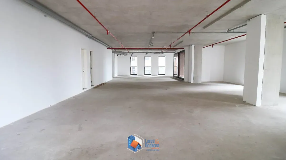 Imagem Conjunto comercial para venda em Sumarezinho, 218m²