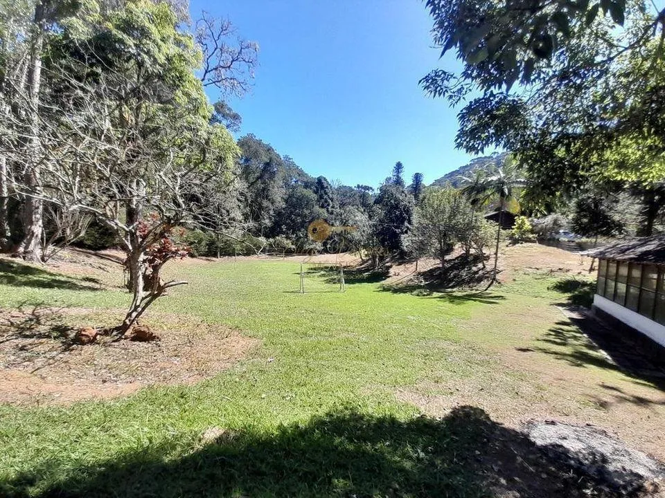 Imagem Sítio para Venda em Teresópolis / RJ no bairro Granja Florestal